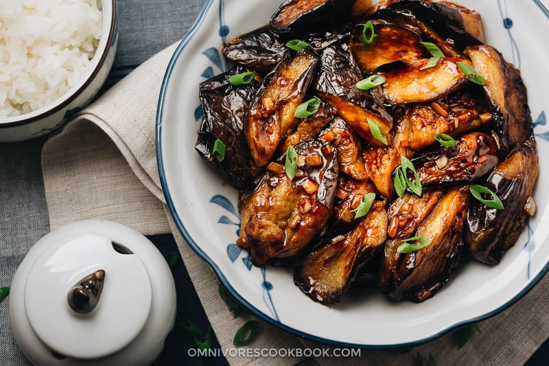 Master Chinese Eggplant: Crispy, Smoky, & Saucy with Less Oil
